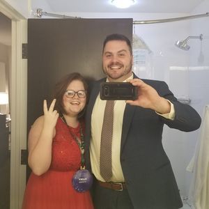 Meet your Posher, Dustin